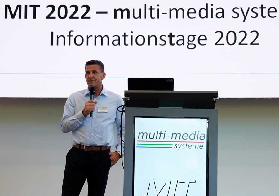 KLaus Peterlik Eröffnung der multi-media systeme Informationstage