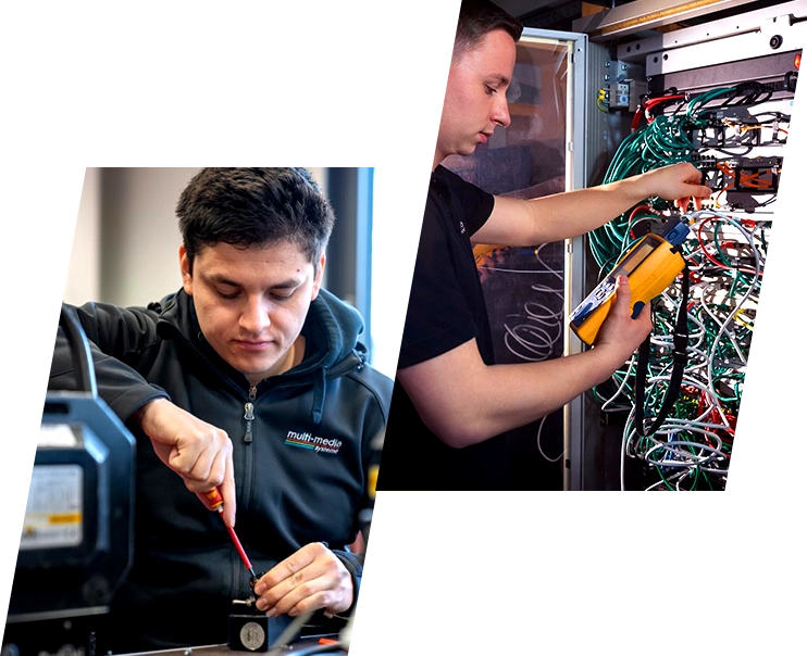 12-Kompetenzen-Symbolbild Zwei Bilder zeigen Personen, die mit Netzwerkkabeln arbeiten: Eine Person prüft einen Serverschrank mit verhedderten Kabeln, während eine andere Person in einer Werkstatt mit einem Werkzeug in der Hand sitzt und Geräte prüft.