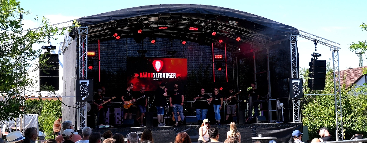 Bühnenbild auf dem Seeburger Sommerfest